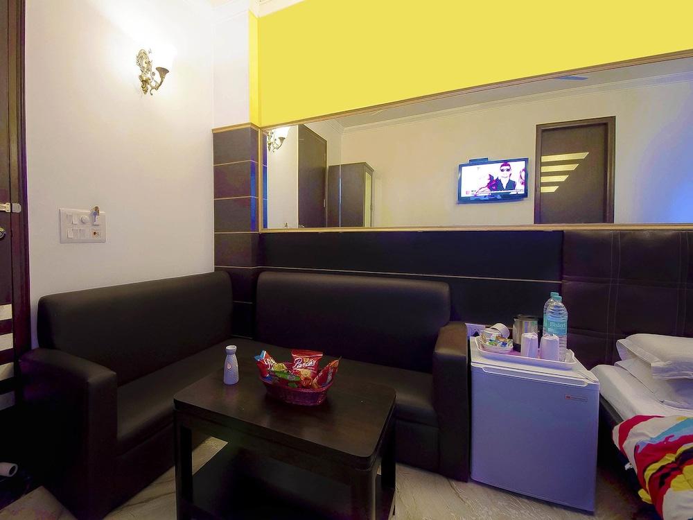 Hotel Amrit Villa Delhi  Ngoại thất bức ảnh